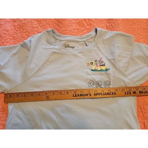 VTG Disney Child Size XL Lock, Shock, & Barrel Nightmare Before Christmas Shirt - Picture 6 of 7